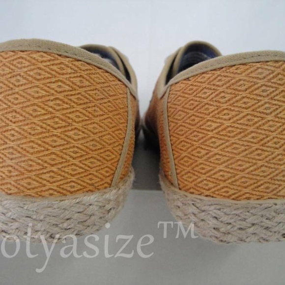 TED BAKER DRILL 2 GOLD TEXTILE CASUAL SHOE SZ 8 - Picture 7 of 8